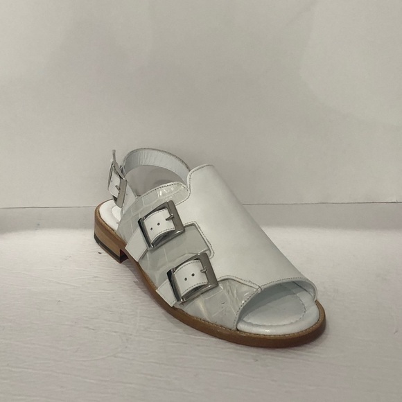 fennix italy Other - Fennix Italy sandal white leather calf/alligator